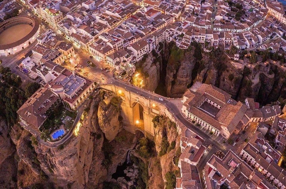 Ronda vs Seville: Which Should You Visit From the Costa del Sol? (2026)