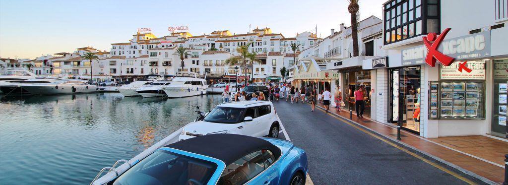 Marbella & Puerto Banus private day tour with luxury yachts and scenic harbor views.